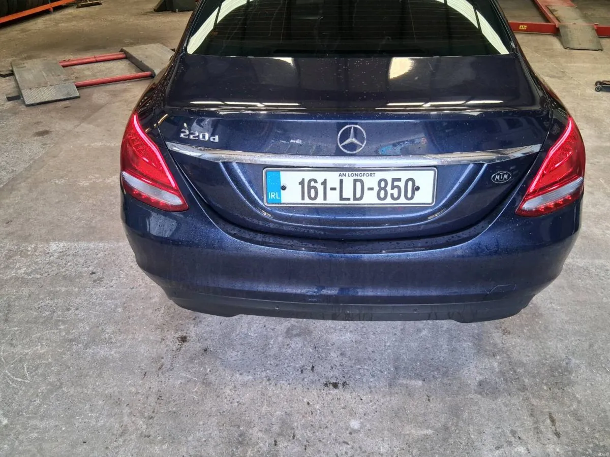 Mercedes-Benz - Image 4