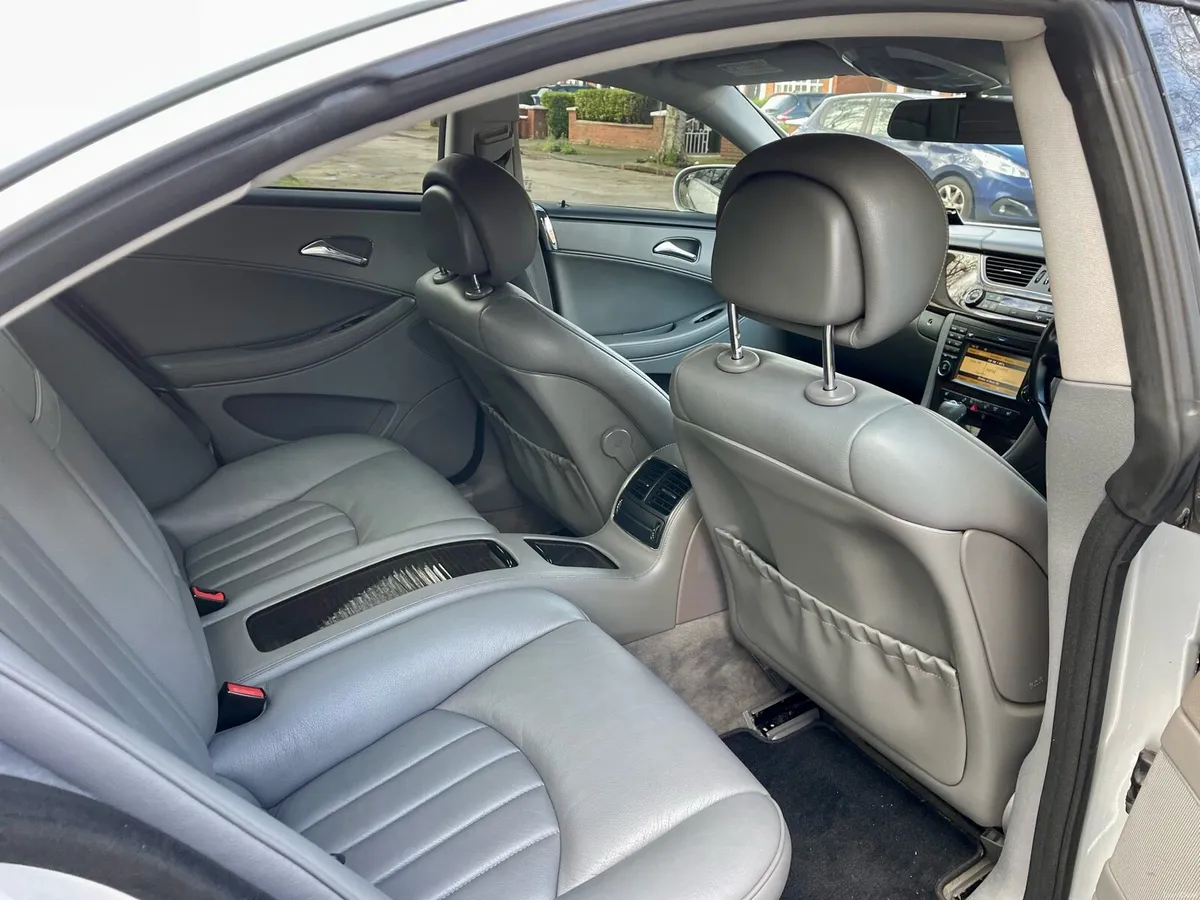 Mercedes Benz Cls 350CDI - Image 4