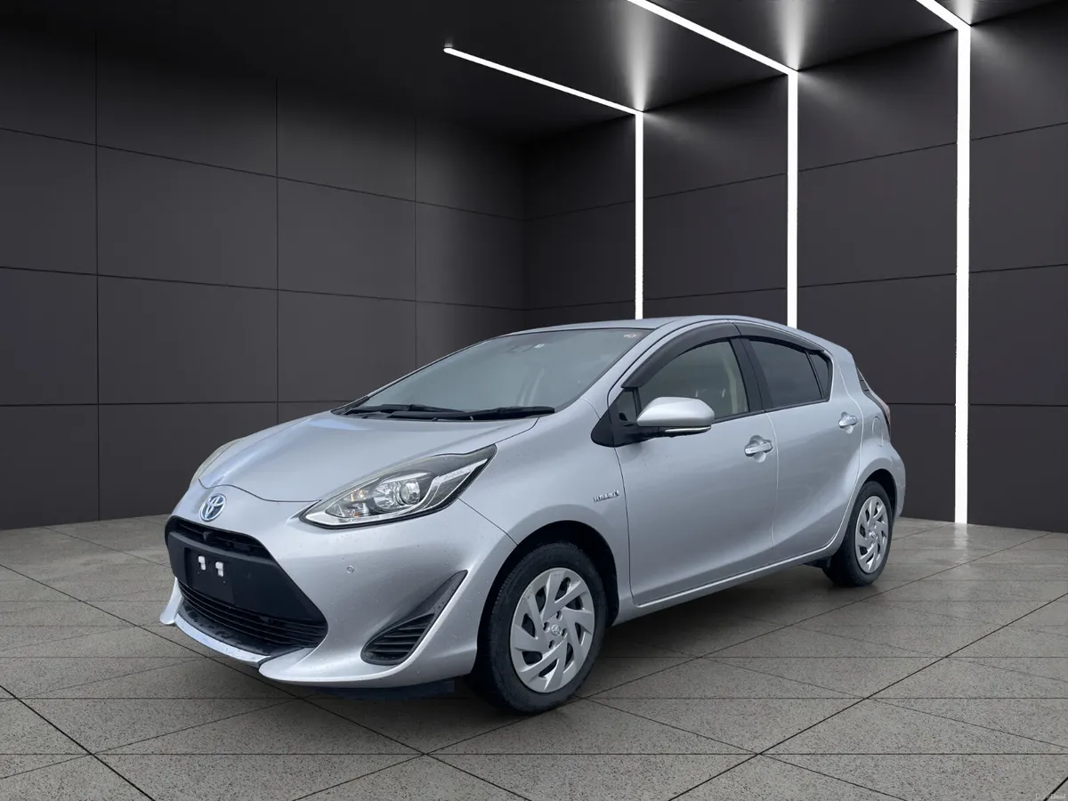 2019 TOYOTA AQUA 1.5 HYBRID - Image 1