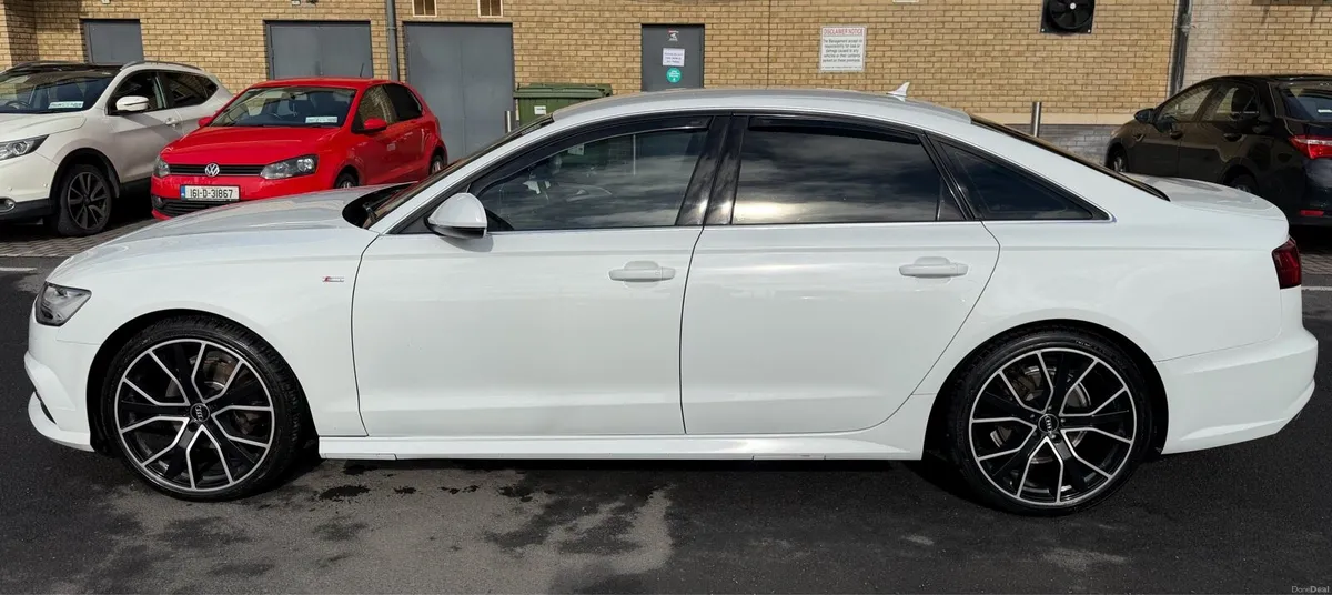 Audi A6 S-Line Ultra Automatic - Image 3