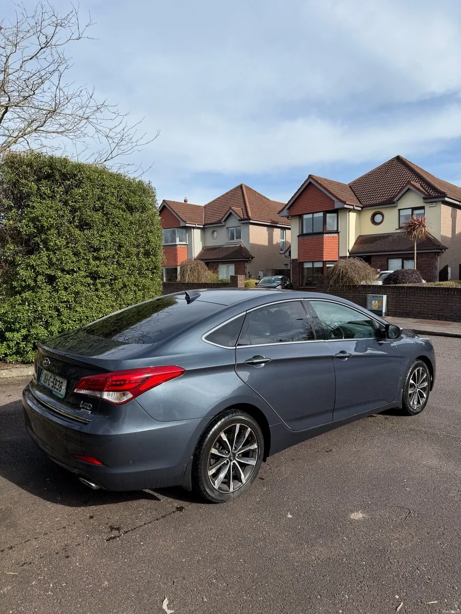 Hyundai i40 1.7L Diesel - Low mileage - Image 2