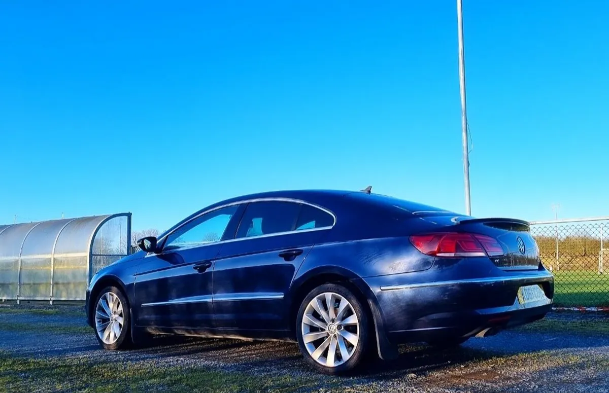 Volkswagen Passat CC 2014 - Image 1