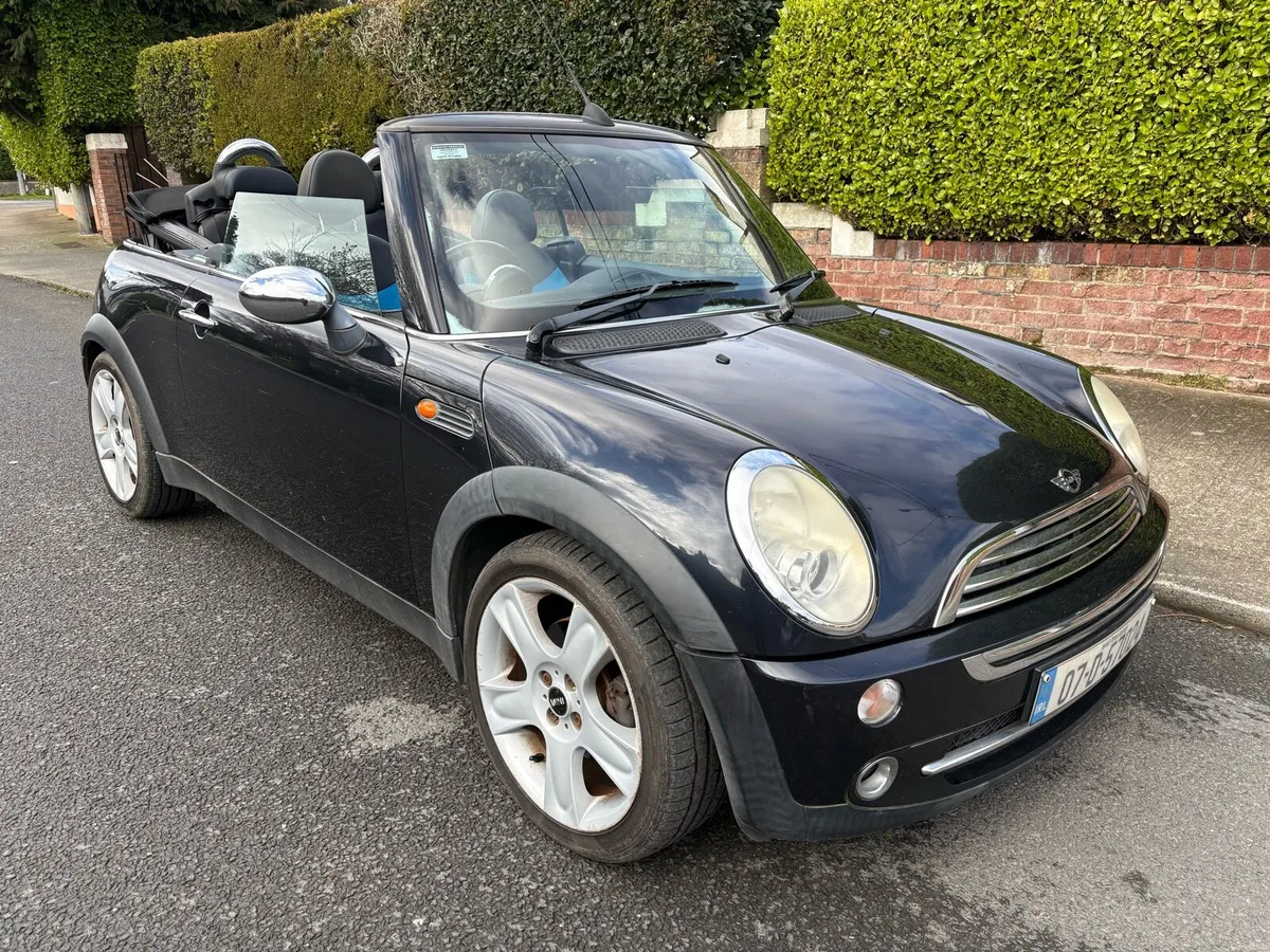 Mini cabriolet 1.6 petrol nctd 09/26 taxed 11/26 - Image 1