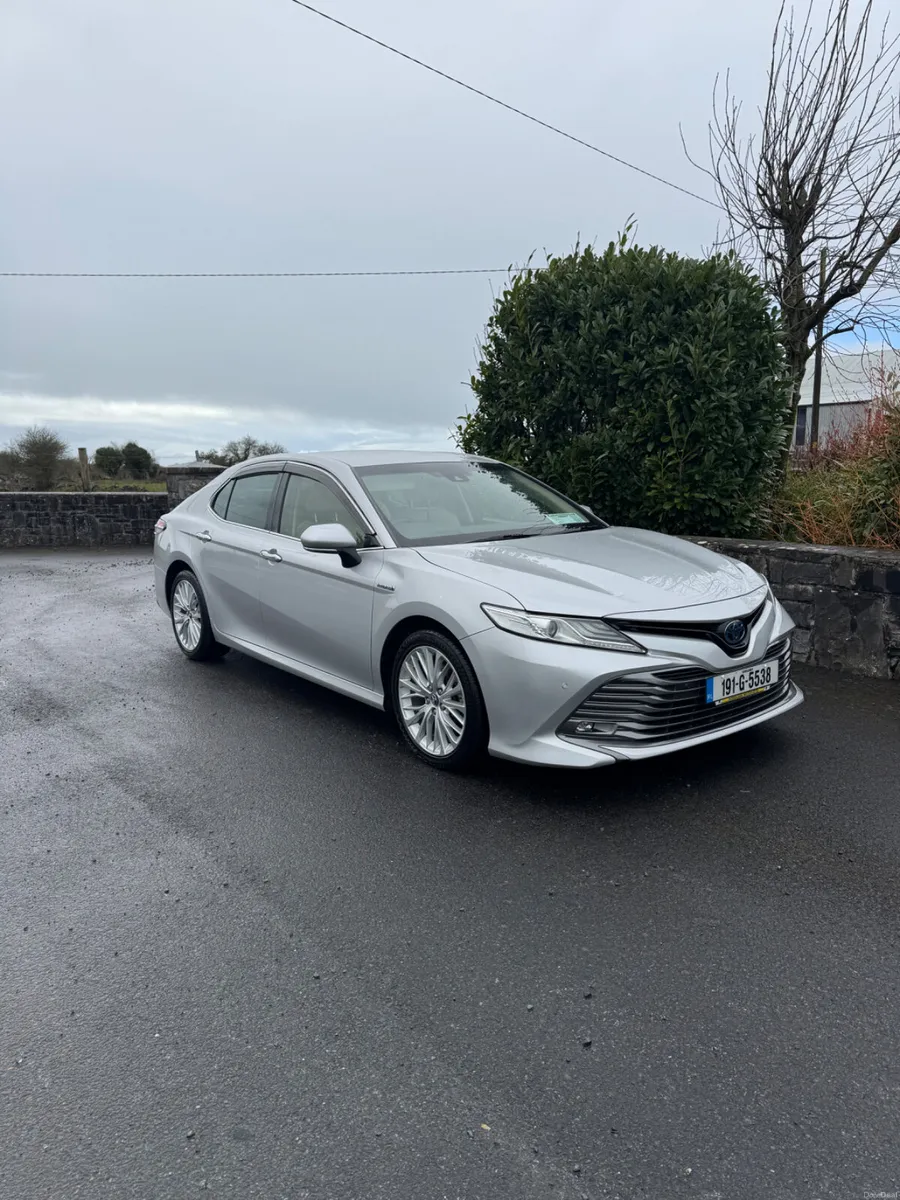 Toyota Camry Sol hybrid 2019 - Image 1