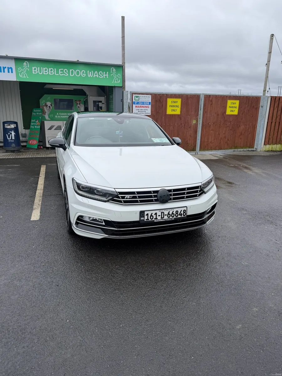 Volkswagen Passat R Line - Image 1