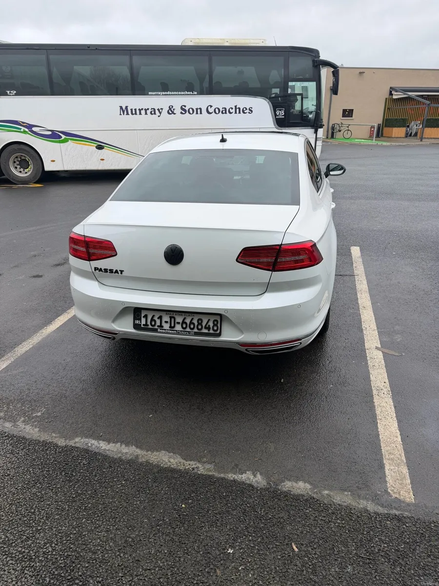 Volkswagen Passat R Line - Image 3