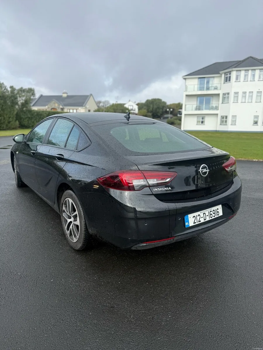 Opel Insignia - Image 2