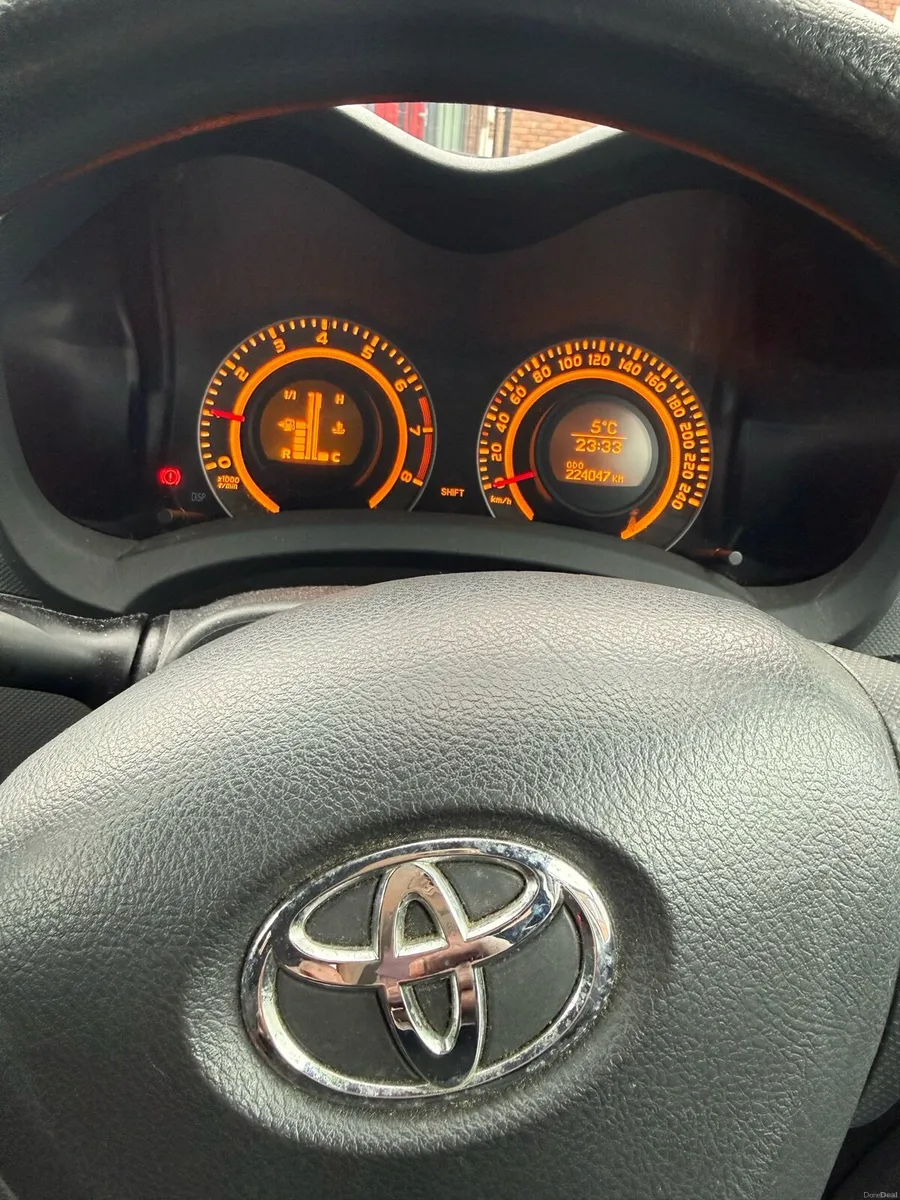 Toyota Auris - Image 4