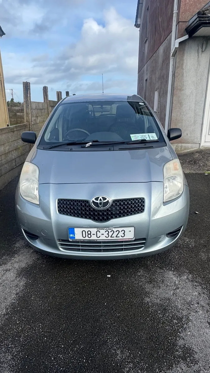 Toyota Yaris 2008 - Image 1