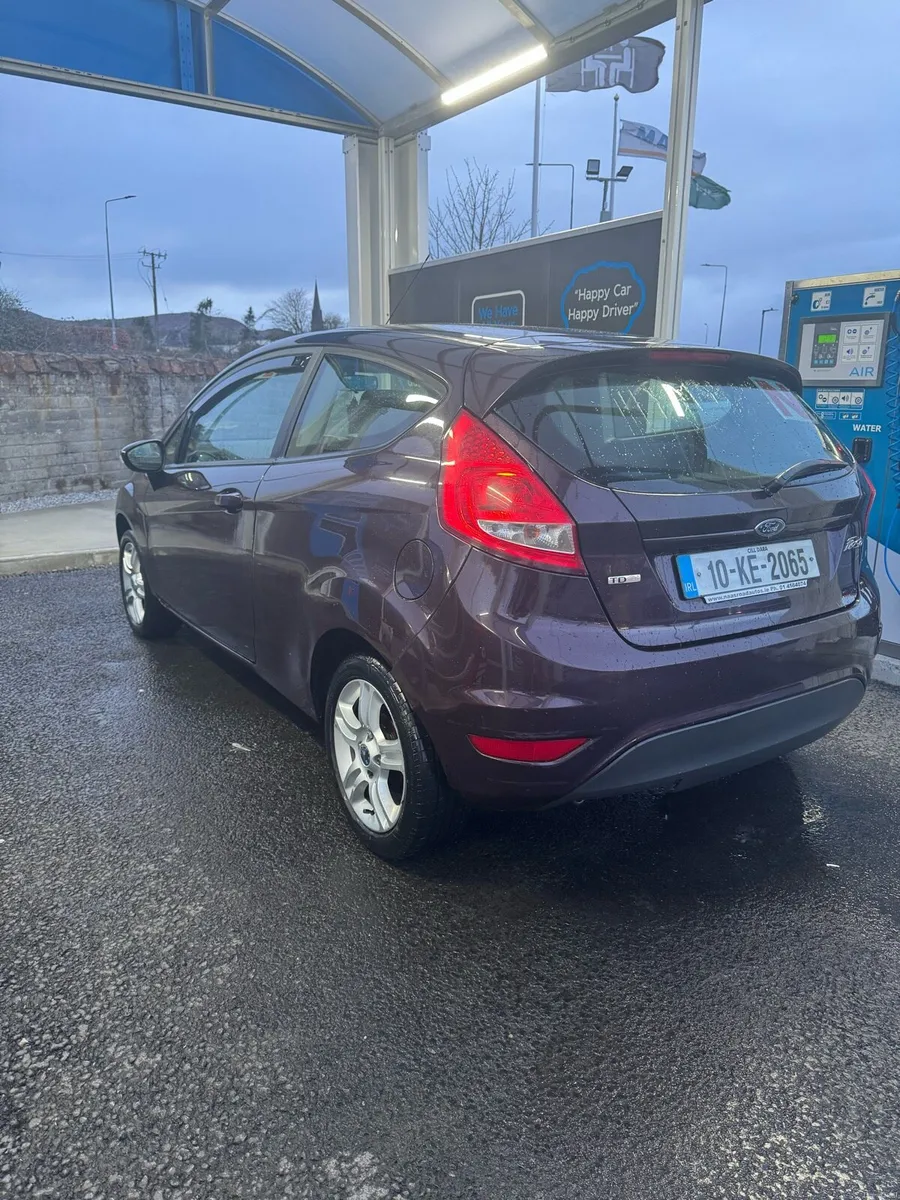 Ford fiesta 1.4 - Image 4