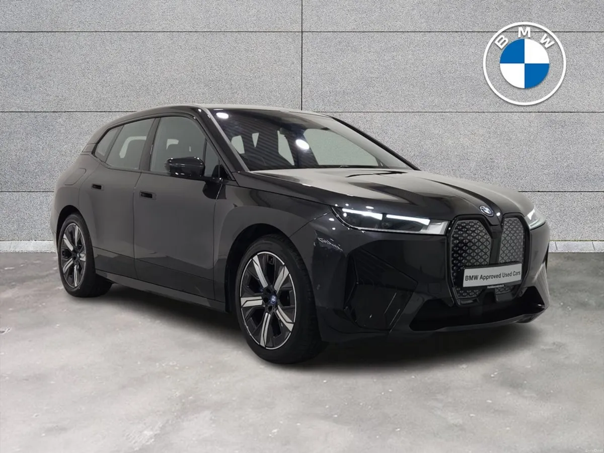 BMW iX xDrive40 M Sport - Image 1