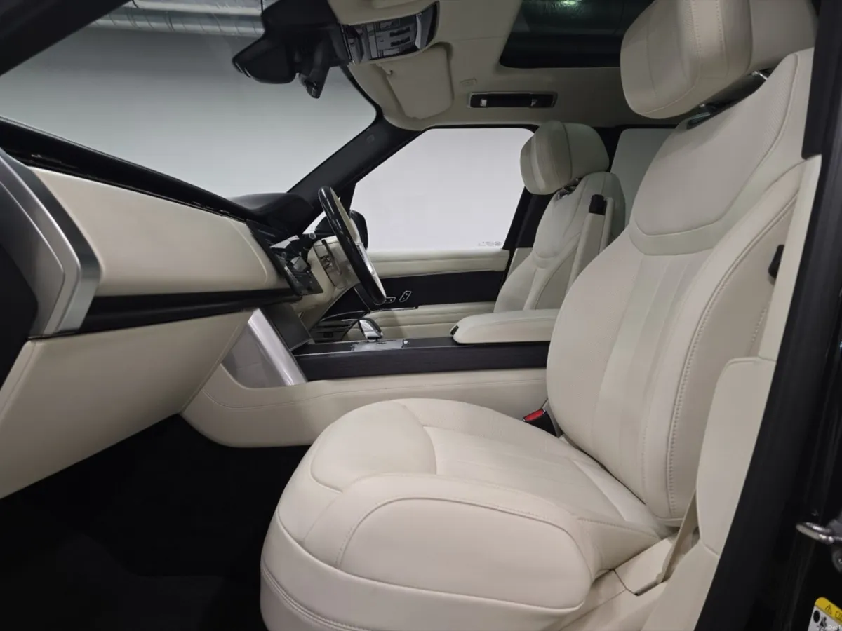 Land Rover Range Rover Estate Autobiography - Image 3
