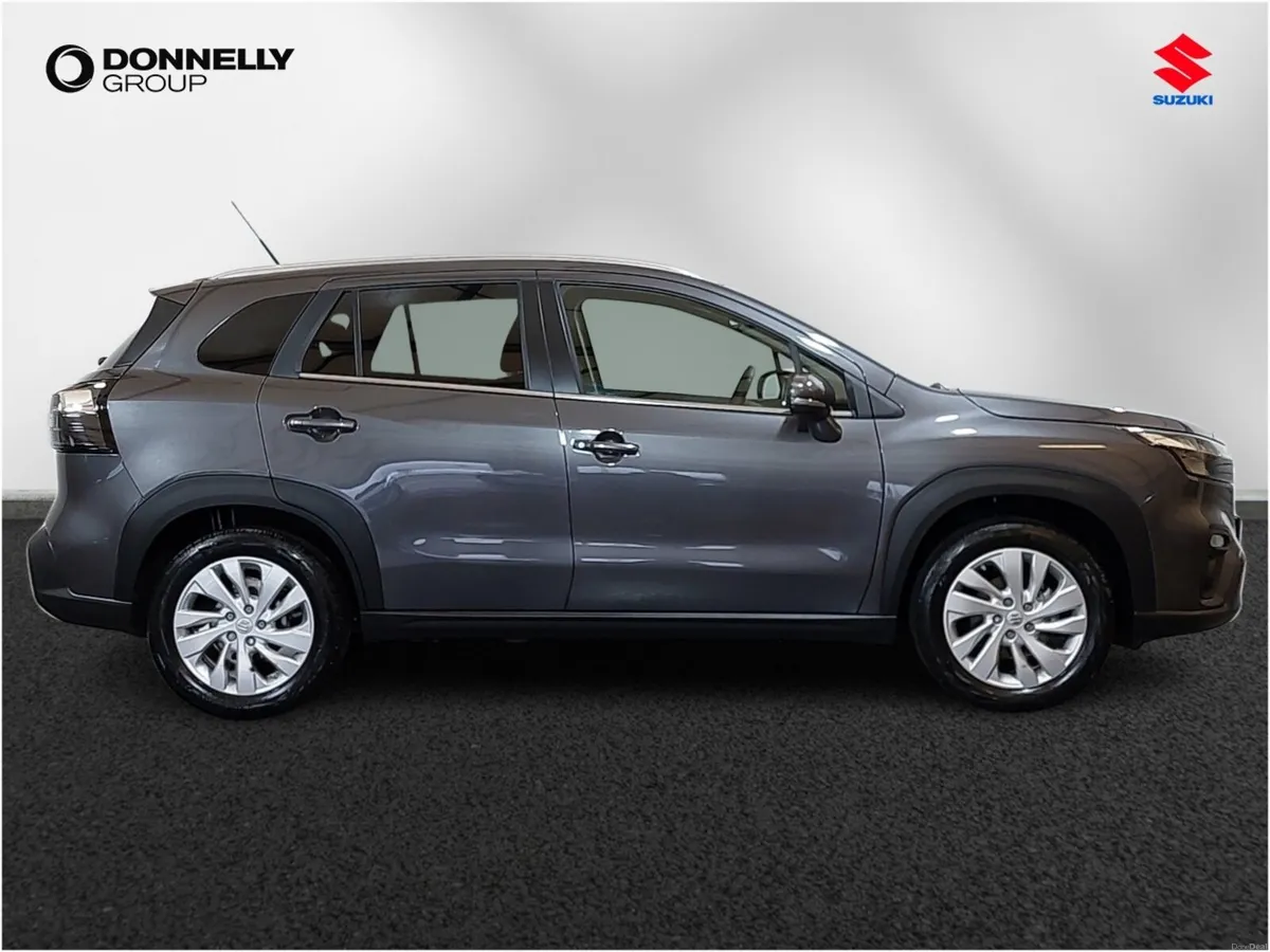 Suzuki S-Cross Hatchback Motion - Image 3