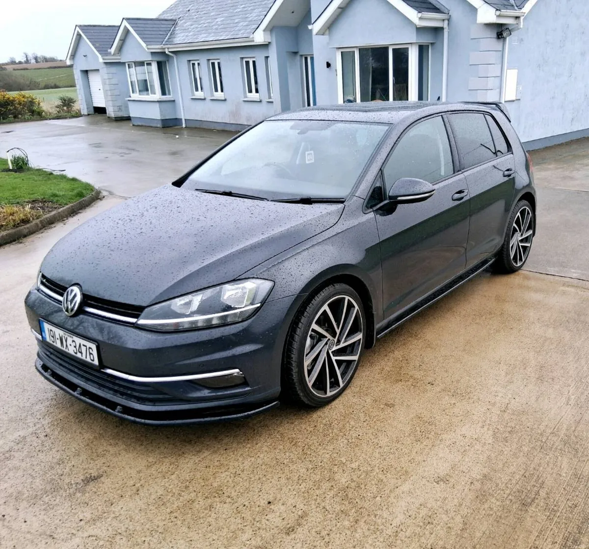2019 VOLKSWAGEN GOLF - Image 1