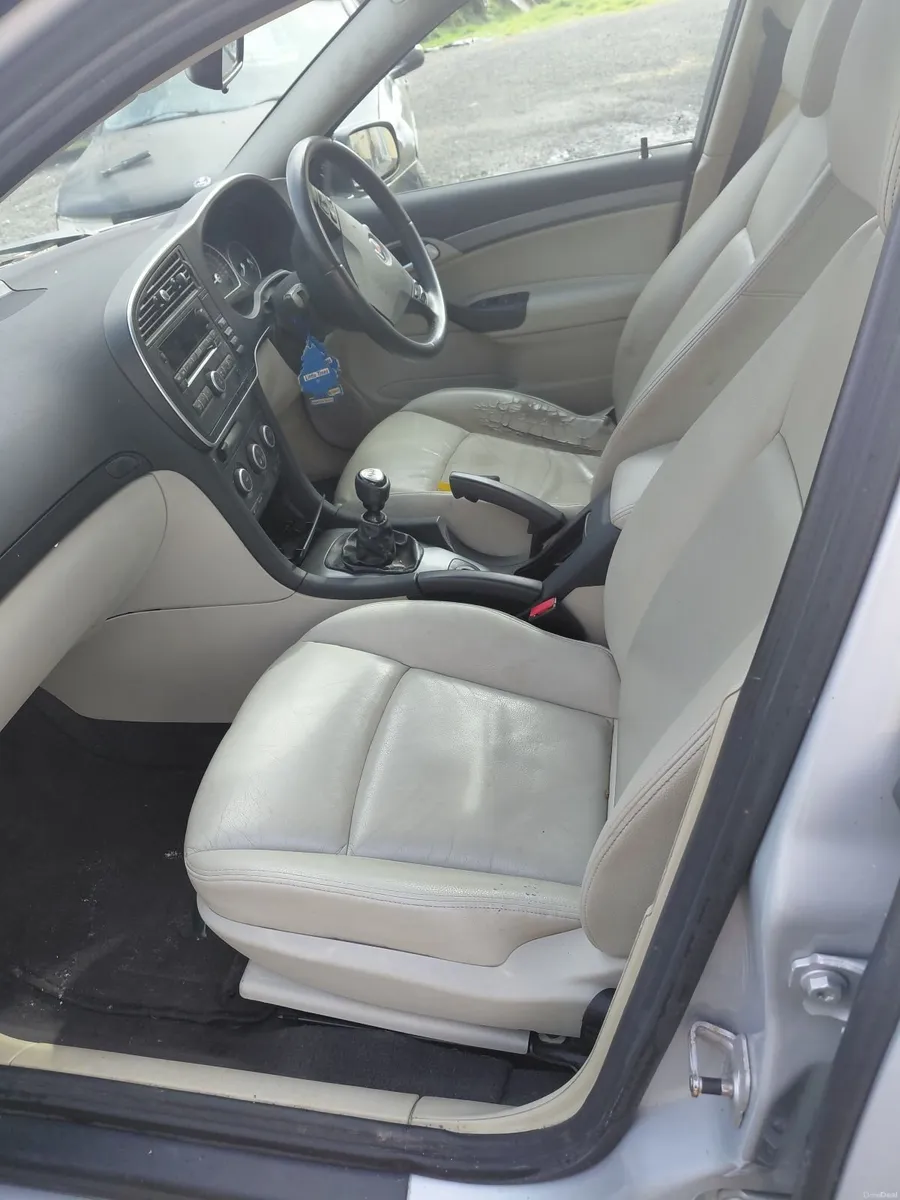 Saab 9-3 2008 - Image 4