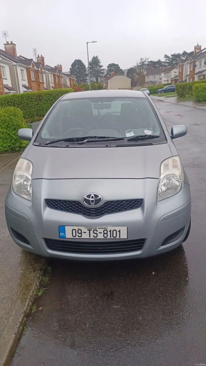 09 Toyota Yaris NEW NCT 12/26 low milage - Image 4