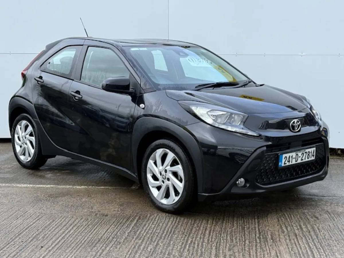 Toyota Aygo X 2024 - Image 2