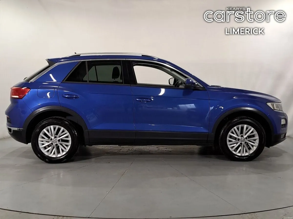 Volkswagen T-Roc 1.5 TSI 150bhp Sport - Image 2
