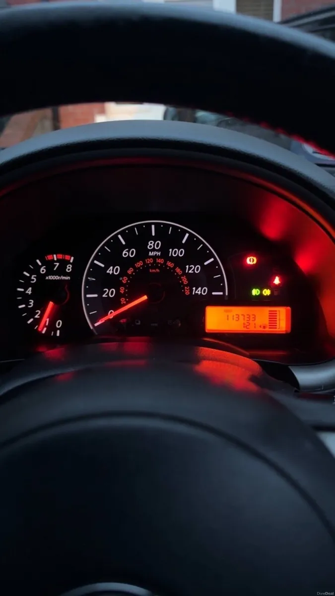 Nissan micra 2012 - Image 4