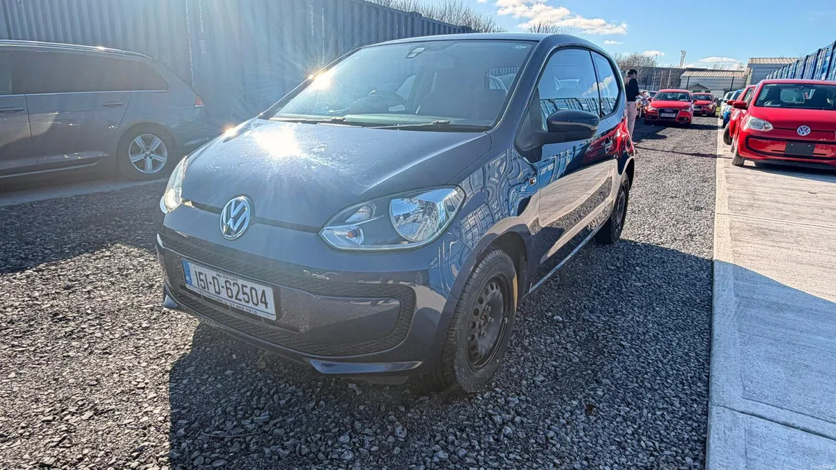 Volkswagen up! 2015 - Image 1