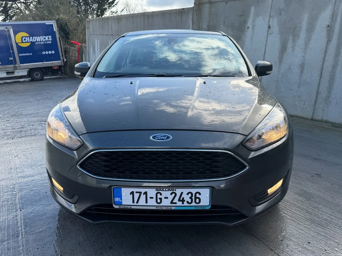 2017 FORD FOCUS NCT 2-27 1.5 TDCI ZETEC !! - Image 4