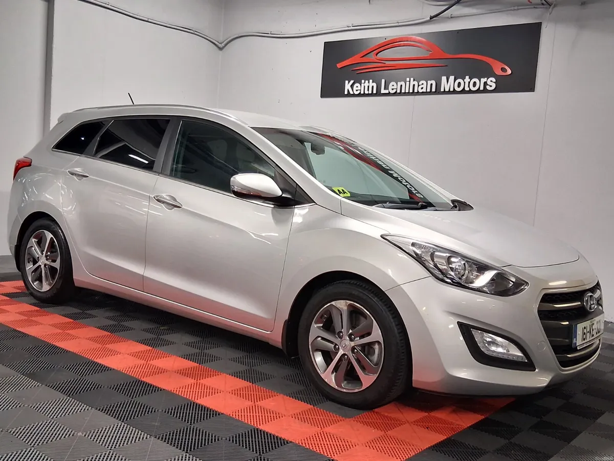 2016 Hyundai i30 TOURER - Image 1