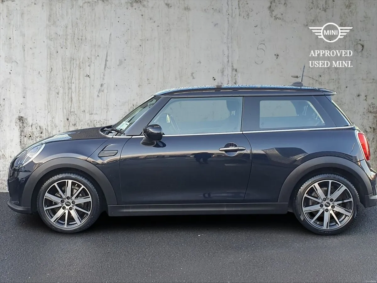 Mini Cooper 3-Door Cooper Classic - Image 4