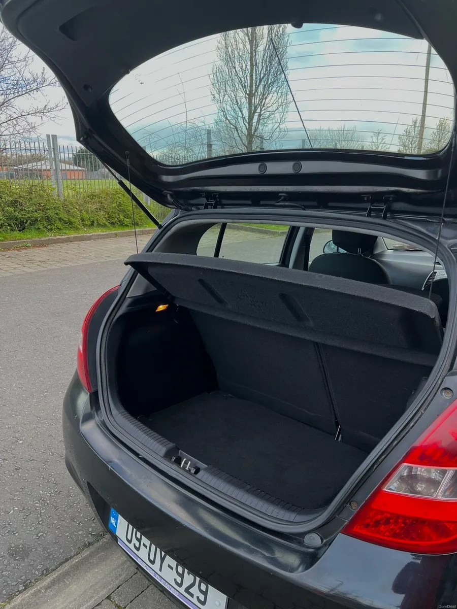 Hyundai I20 2009 - Image 4