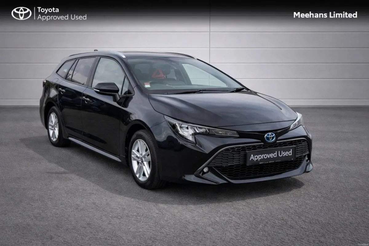 Toyota Corolla LUNA TS 4DR AUTO - Image 1