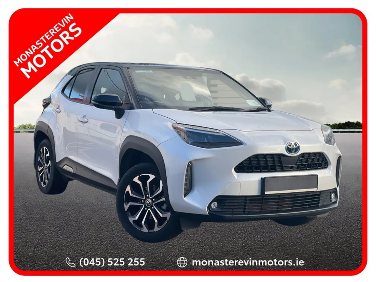 Toyota Yaris Cross CR CROSS LUNA SPORT 4DR AUTO - Image 1