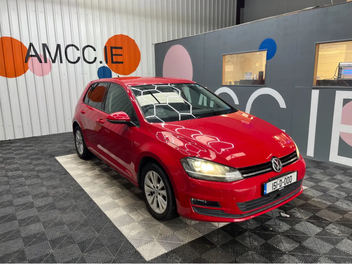 Volkswagen Golf 2015 VOLKSWAGEN GOLF TSI COMFORT L - Image 1