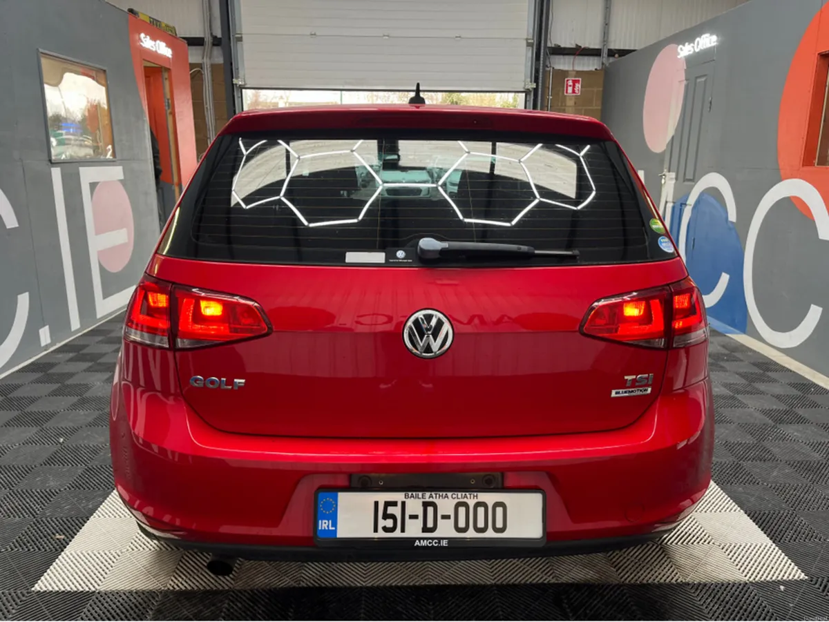 Volkswagen Golf 2015 VOLKSWAGEN GOLF TSI COMFORT L - Image 3