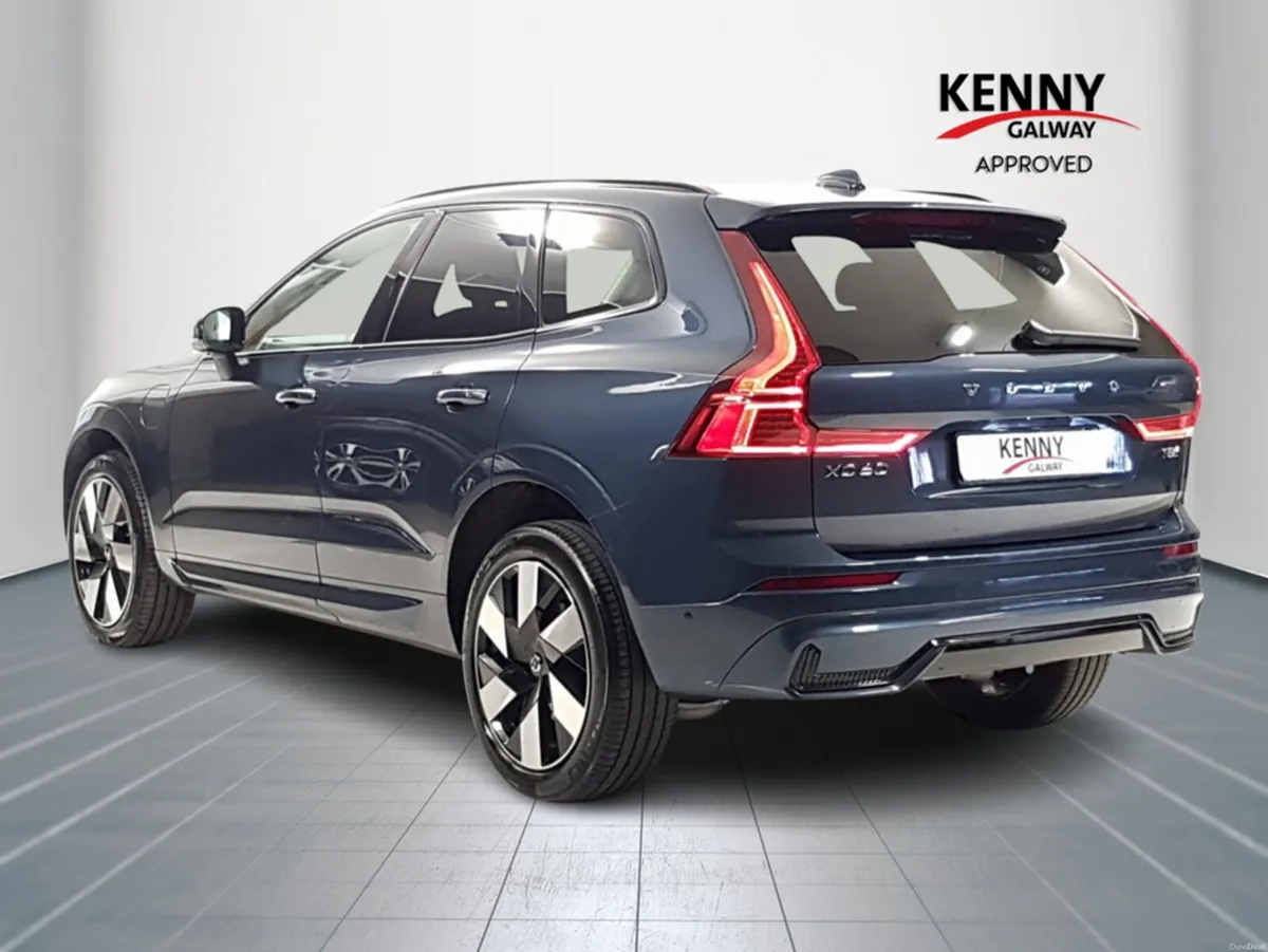 Volvo XC60 ULTRA T8 PHEV AWD AU RECHARGE - Image 3