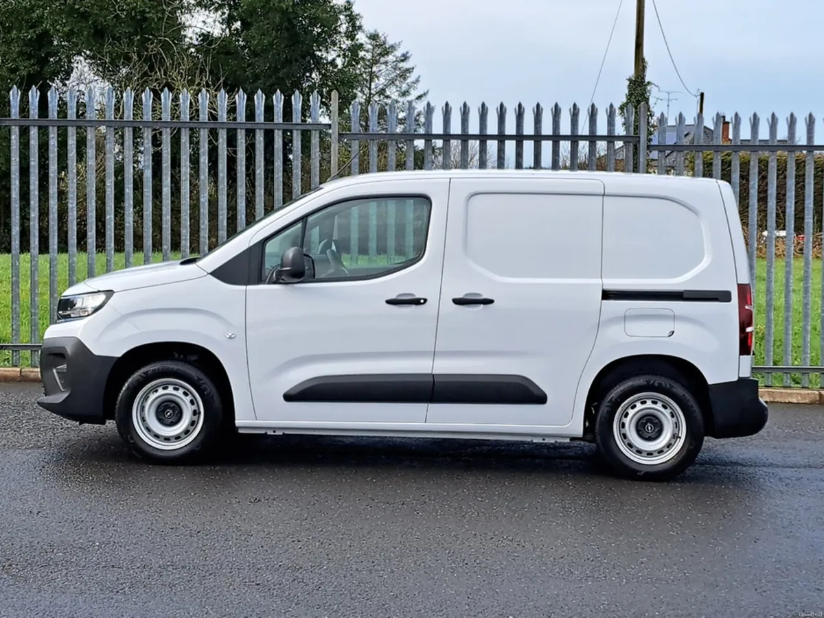 Opel Combo 19 KOMF L1H1-1.5 100PS D - Image 5