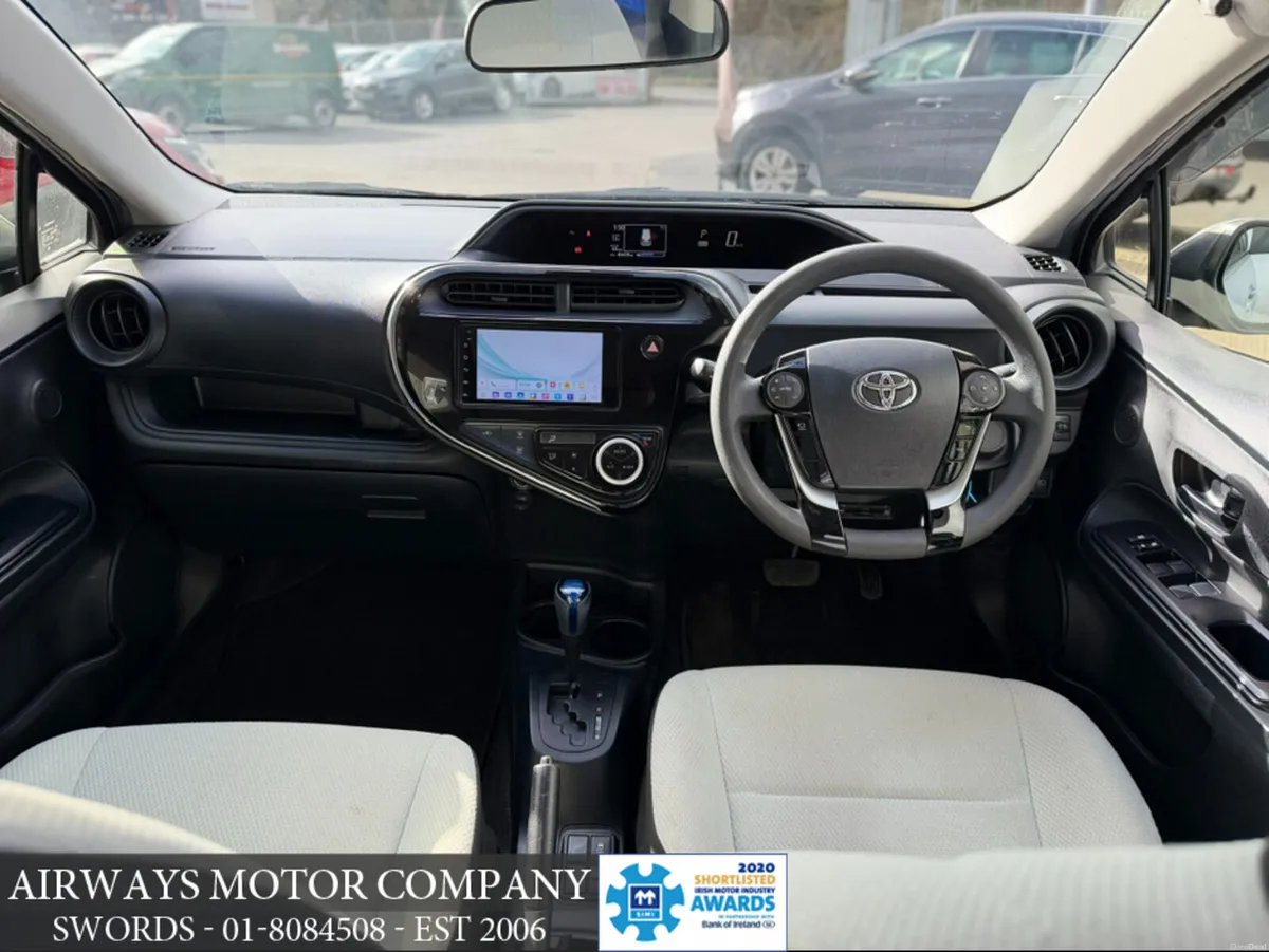 Toyota Aqua 1.5 HYBRID AUTO - Image 4