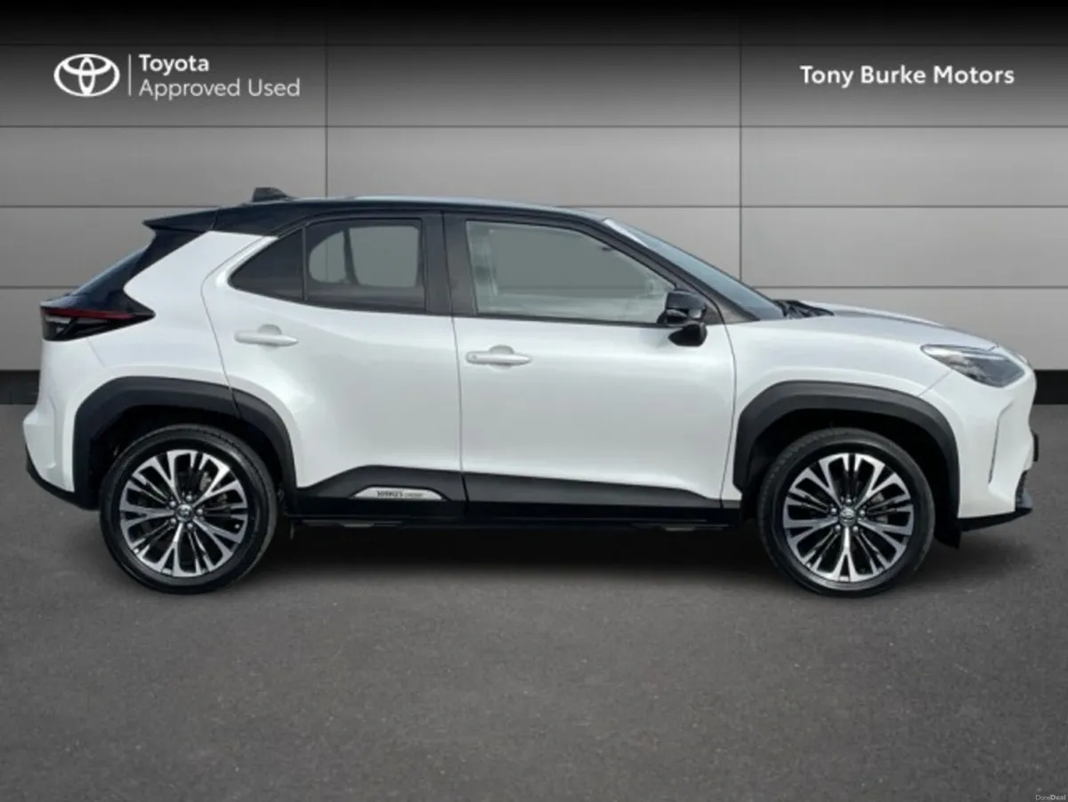 Toyota Yaris Cross Sol “Top Spec” - Bi - Image 3
