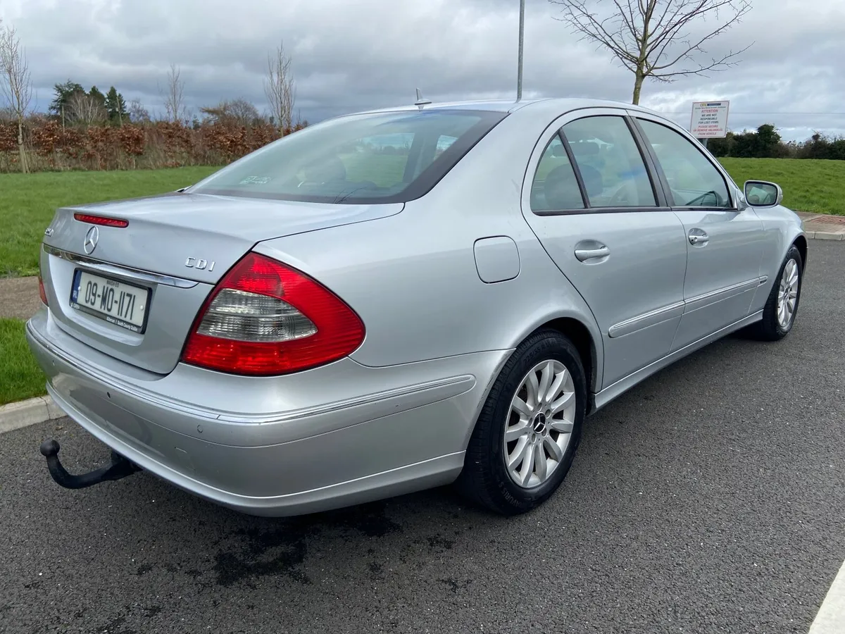 Mercedes-Benz E-Class 2009*NCT 09/26* - Image 3