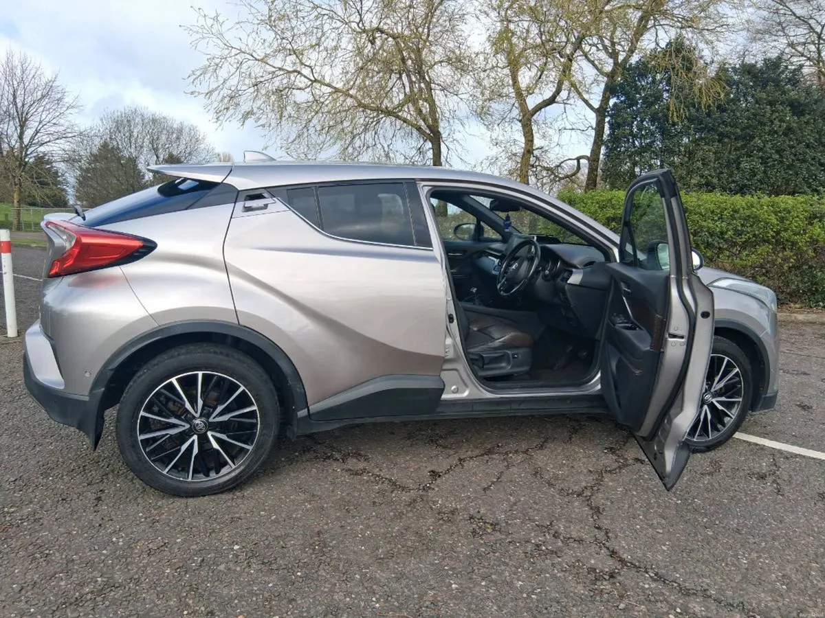 2018 Toyota C-HR SOL - Fresh NCT - Image 4