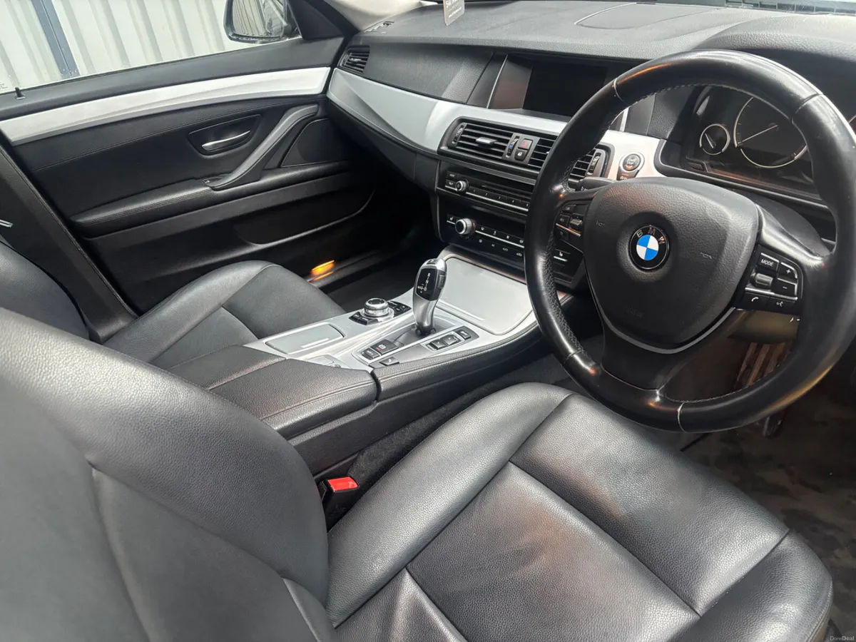 BMW 5-Series 2016 Automatic - Image 4