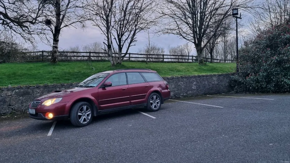 2010 SUBARU OUTBACK ESTATE AWD - Image 2