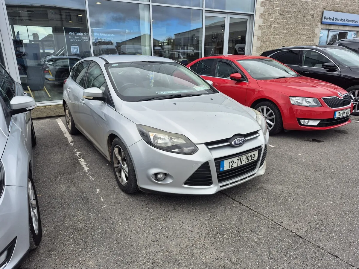 FORD FOCUS (12) ZETEC 1.6 DIESEL NCT 06/26