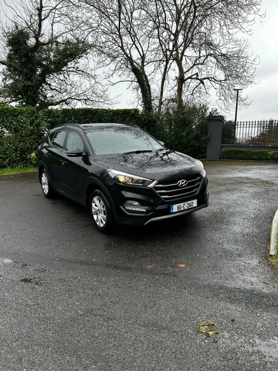 2016 Hyundai Tucson - Image 2