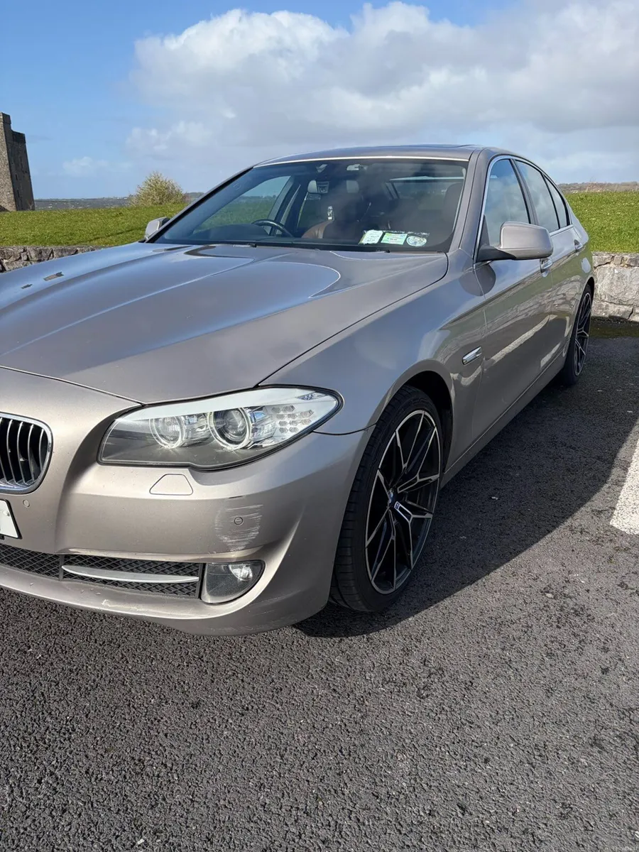 BMW 5-Series 2013 - Image 4