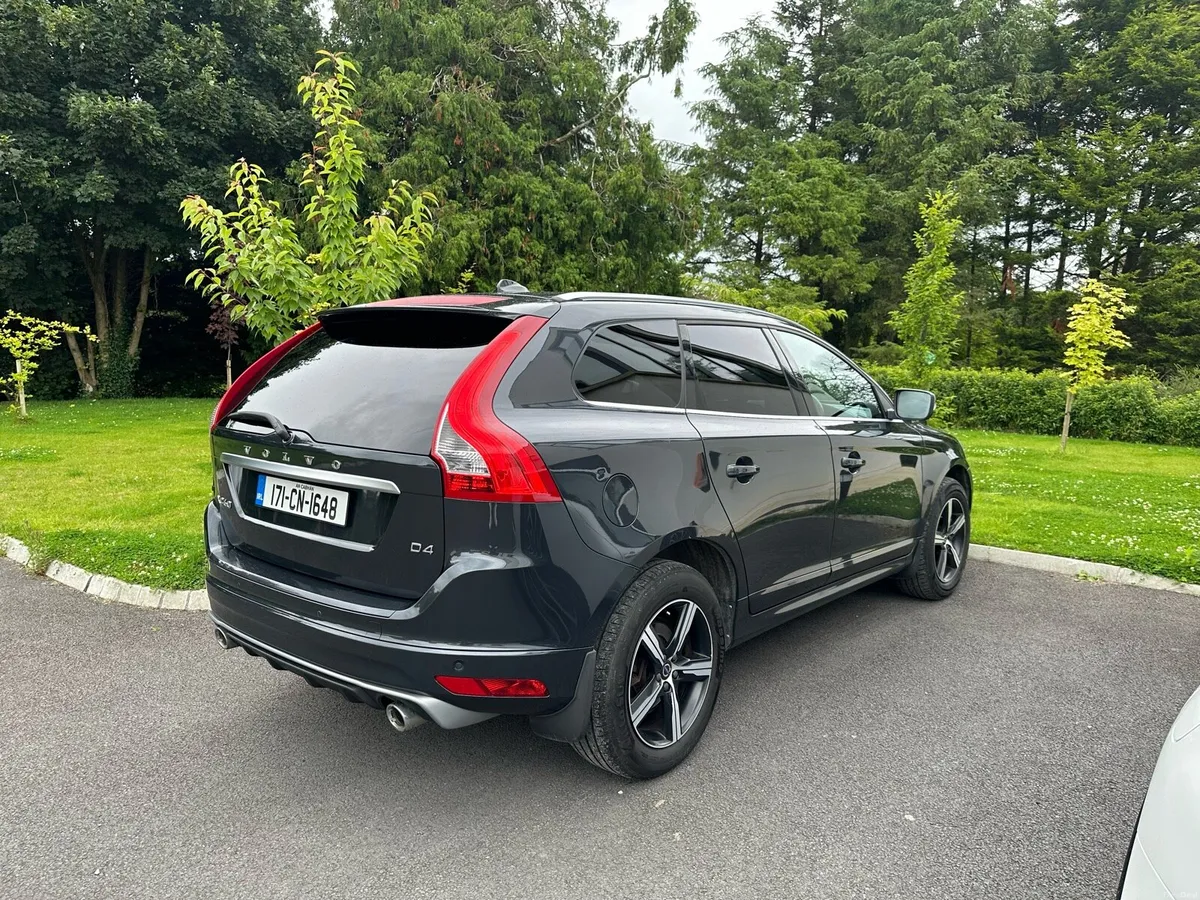 Volvo XC60 R design - Image 3