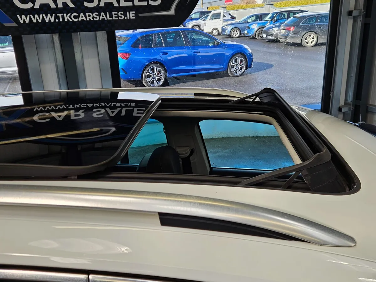 17 VOLKSWAGEN TIGUAN R-LINE AUTOMATIC - Image 2