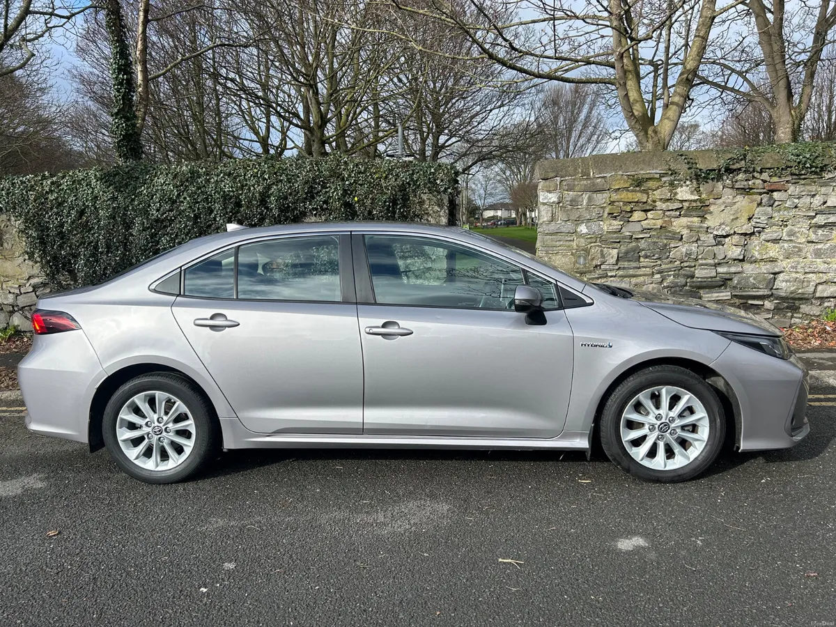2021 TOYOTA COROLLA HY - Image 4