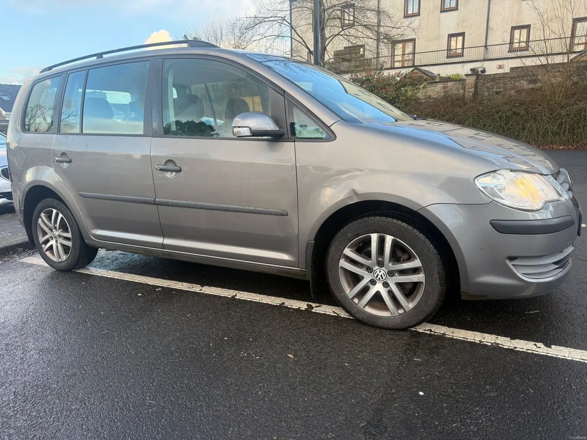 Volkswagen Touran 7 Seater 1.9TDI 2008 Concept - Image 1