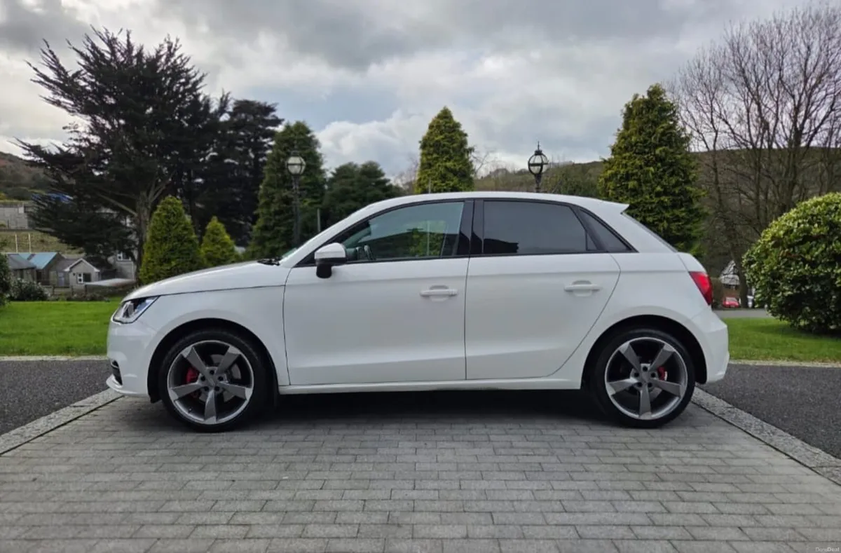 2016 AUDI A1 1.6 TDI SPORT - Image 2