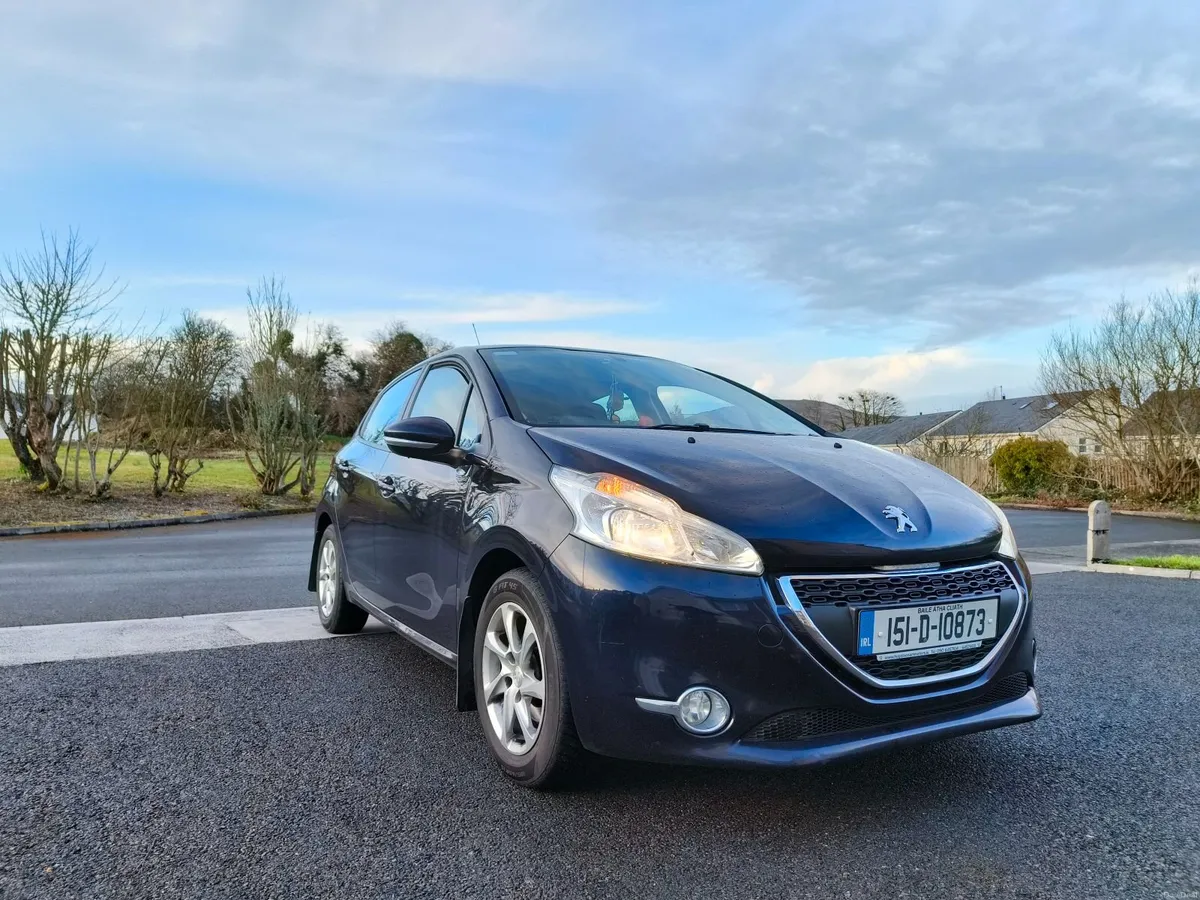 Peugeot 208 2015 - Image 3
