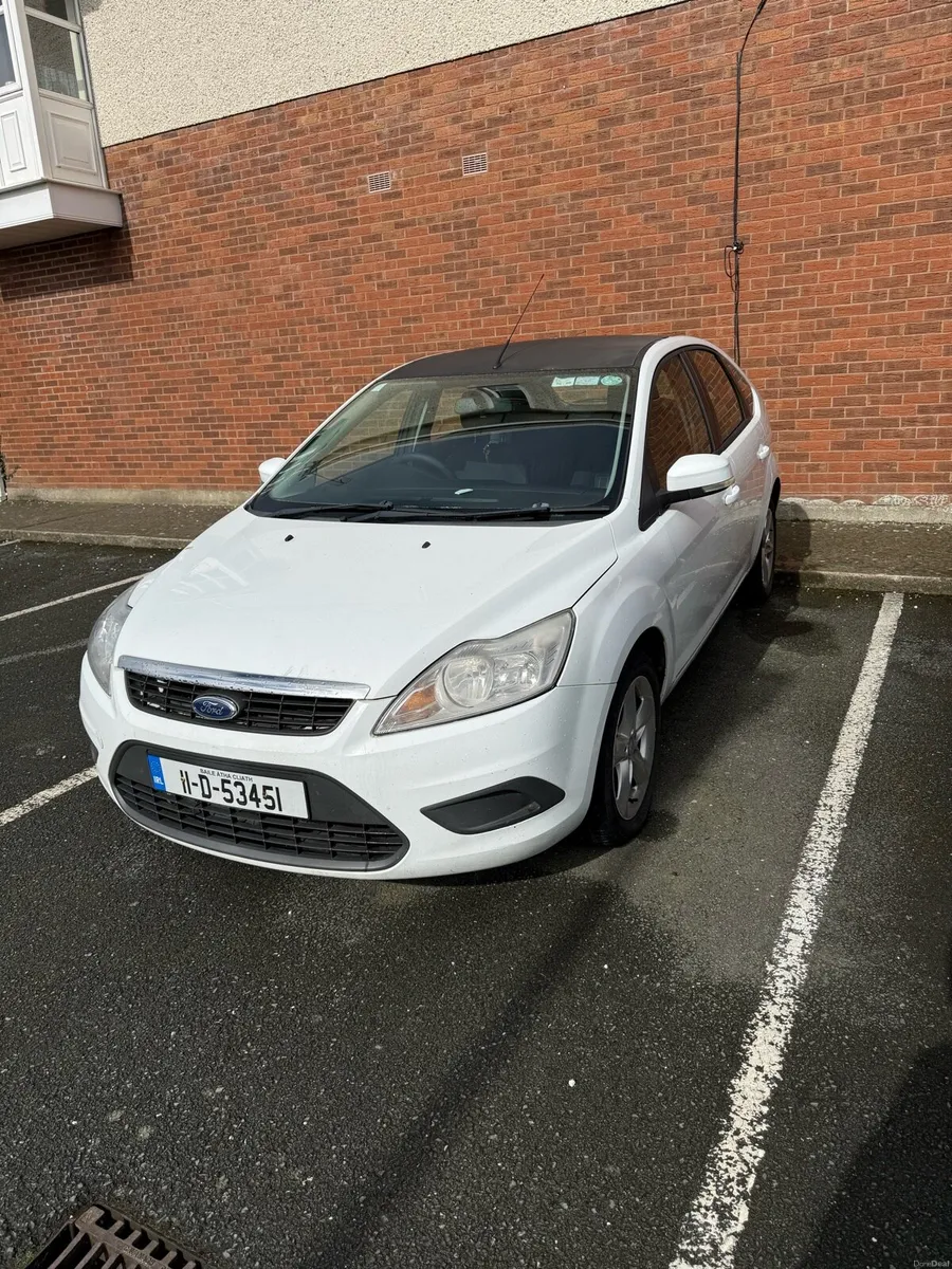 2011 ford focus - Image 2